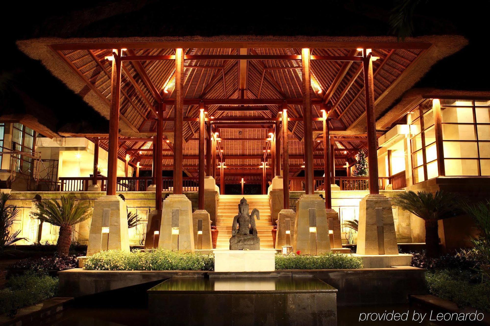 The Ubud Village Resort & Spa Exterior foto